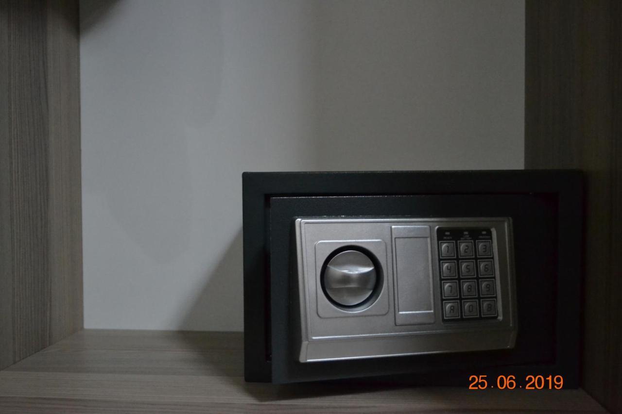 George Hotel Tbilisi ภายนอก รูปภาพ