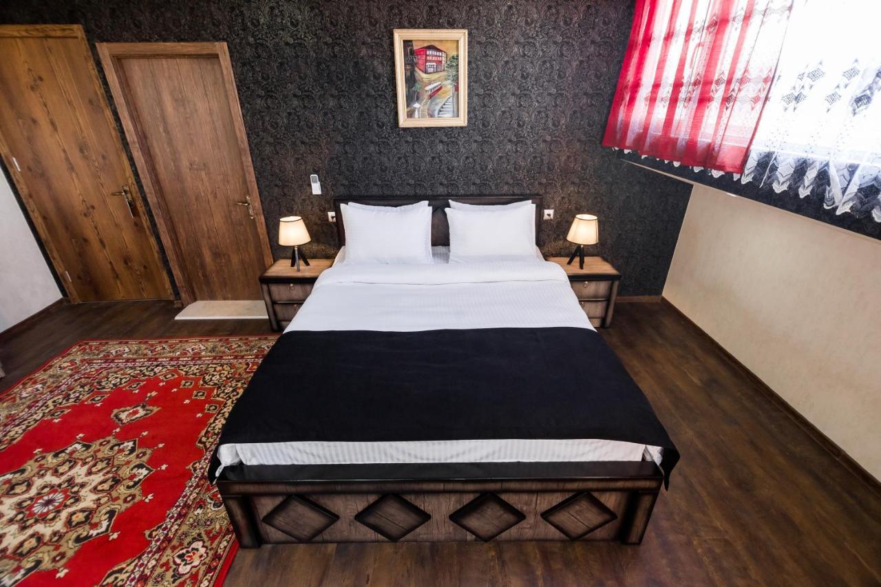 George Hotel Tbilisi ภายนอก รูปภาพ